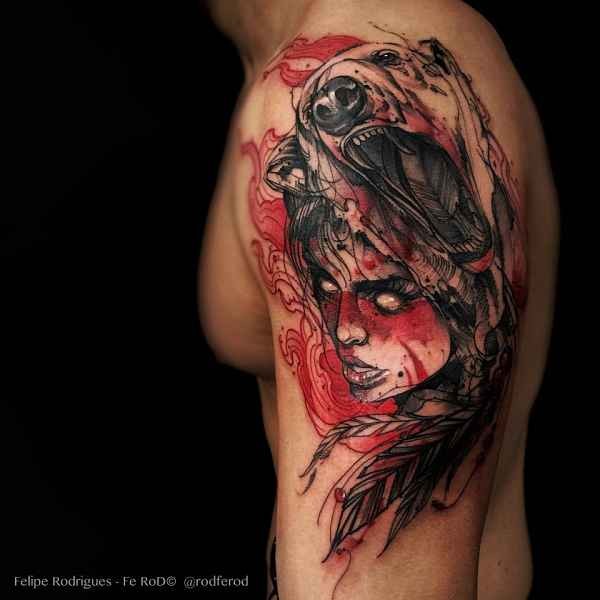 大臂熊头与可怕的恶魔女纹身图案