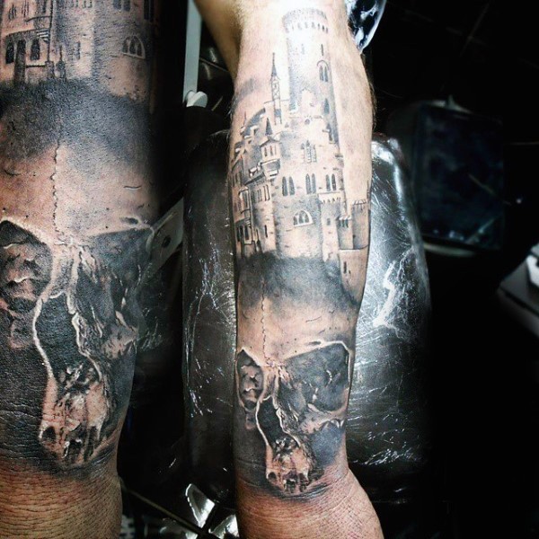 手臂精确设计的黑白中世纪城堡与骷髅纹身图案