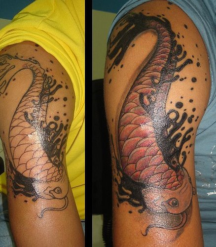 彩色鲶鱼和泼墨手臂纹身图案