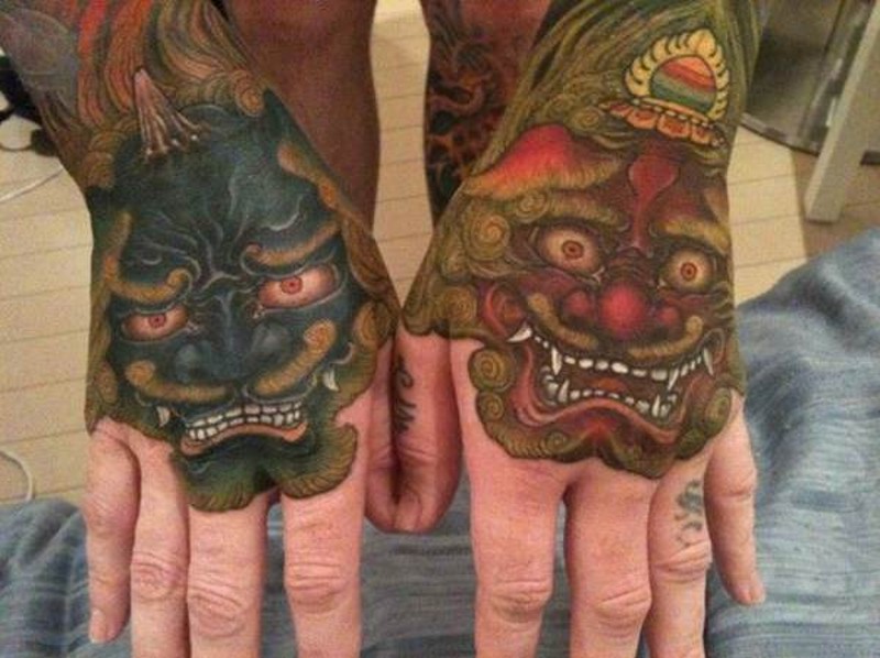 手背漂亮的五彩各种亚洲恶魔纹身图案