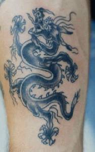 个性的中国式龙纹身图案
