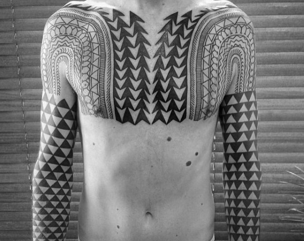 手臂和胸部大量黑白部落几何装饰纹身图案