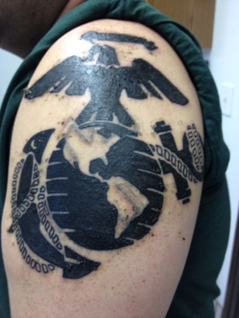 黑色的美国海军陆战队标志纹身图案