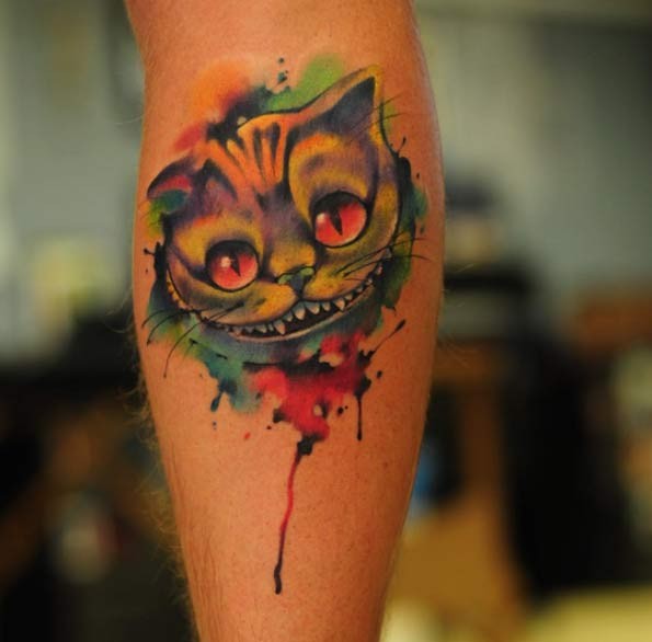水彩风格微笑的猫纹身图案