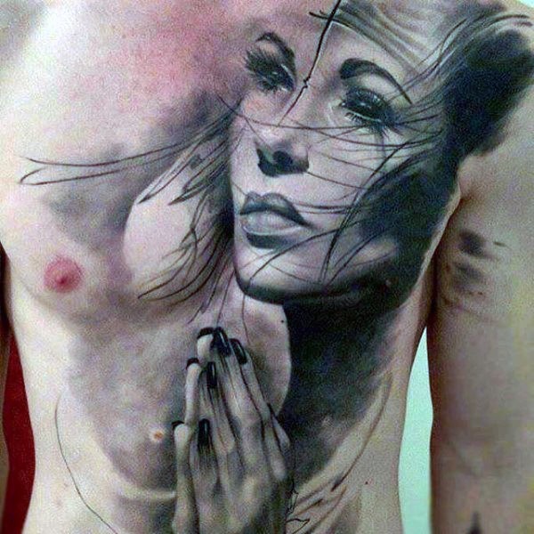胸部神话般的黑色神秘恶魔女人肖像纹身图案