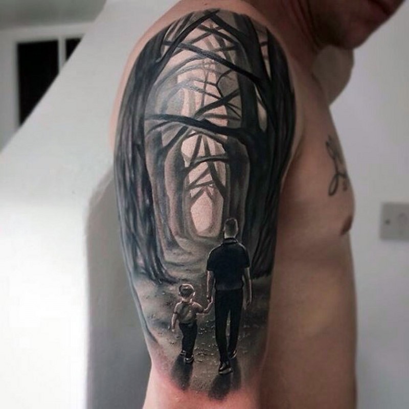 手臂黑灰父亲和神秘森林纹身图案