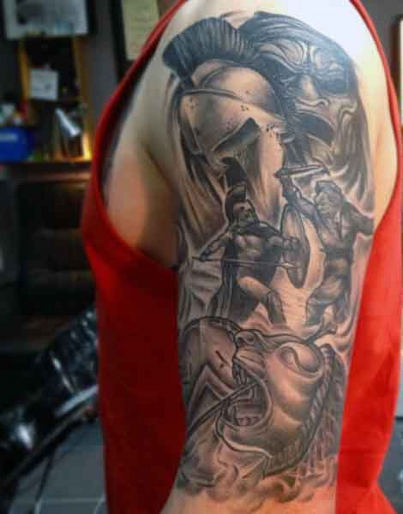 手臂古希腊神话主题战士黑色纹身图案