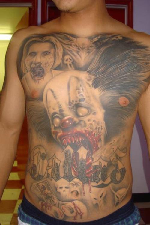 腹部可怕的僵尸小丑纹身图案