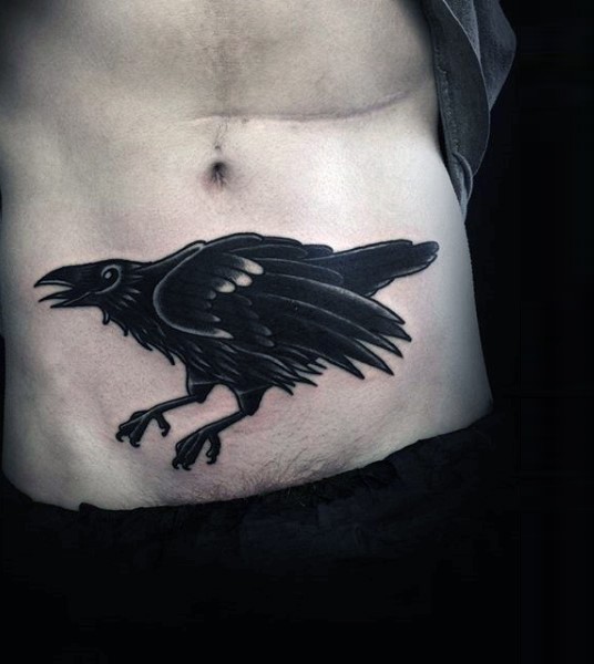 简单的黑灰乌鸦腹部纹身图案