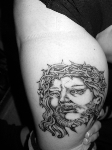 耶稣头像黑色纹身图案