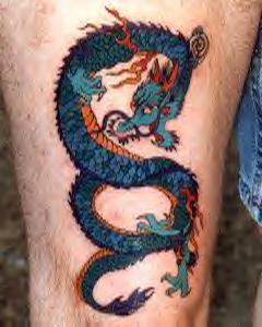 蓝色的中国龙纹身图案