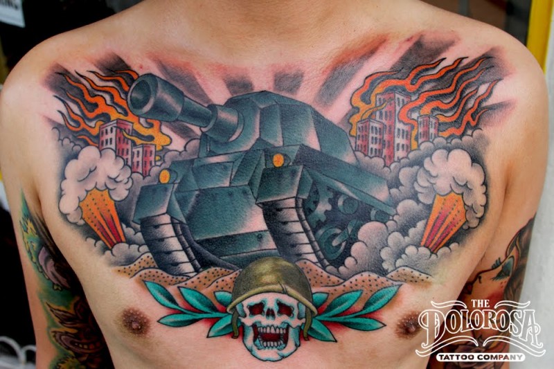 胸部彩色坦克和燃烧的城市骷髅纹身图案