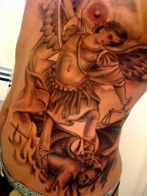 腹部宗教天使与恶魔纹身图案