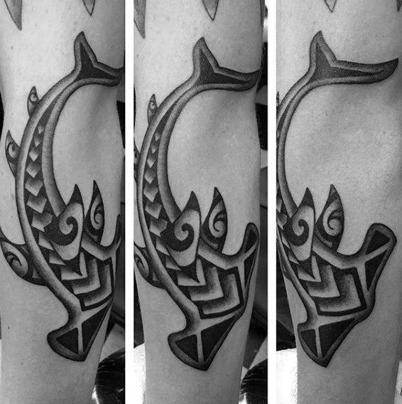 波利尼西亚锤头鲨黑色手臂纹身图案