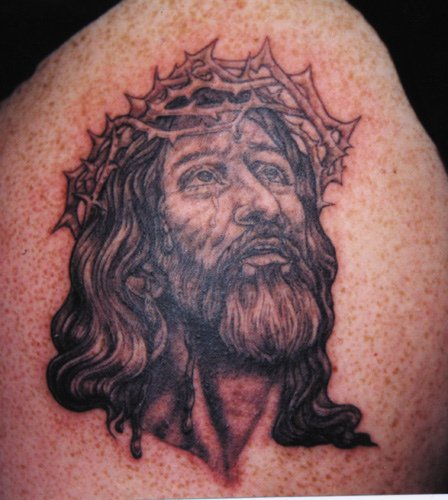 荆棘冠耶稣黑色纹身图案
