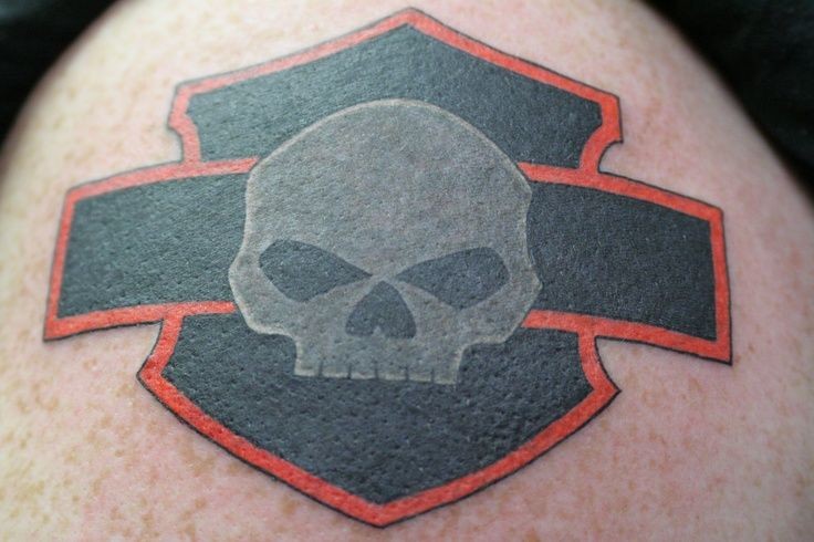 酷酷的黑灰和红色自行车标志纹身图案