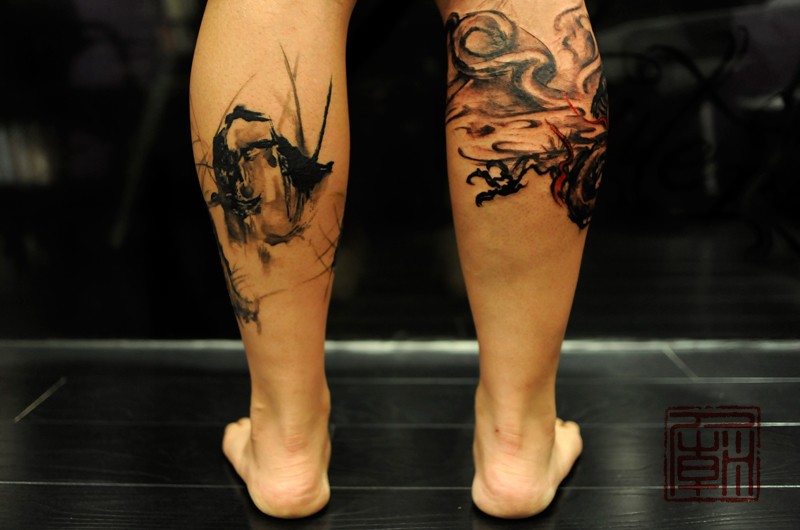 小腿奇妙的黑色个性纹身图案
