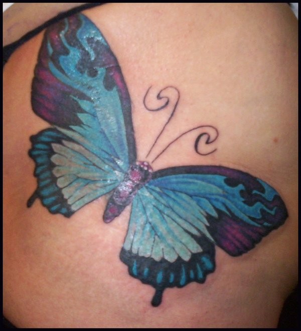 漂亮的蝴蝶纹身图案