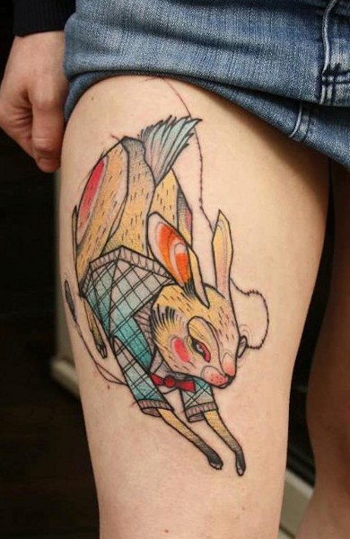 大腿old school卡通彩色兔子纹身图案