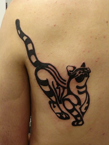 部落猫图腾黑色纹身图案