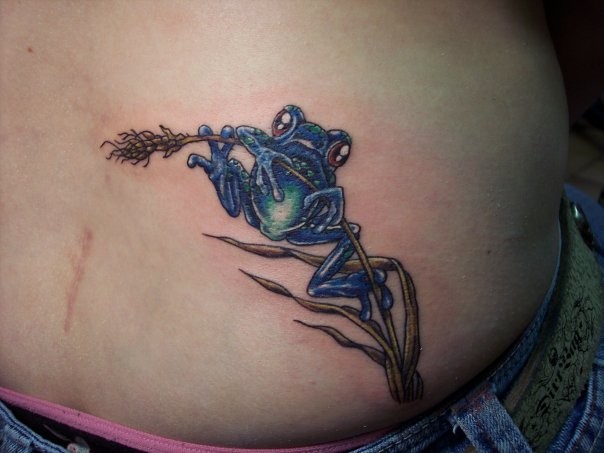 蓝色的青蛙和叶片纹身图案
