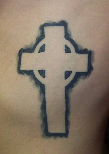 凯尔特十字架剪影纹身图案