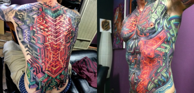 背部和腹部彩色几何风格个性纹身图案