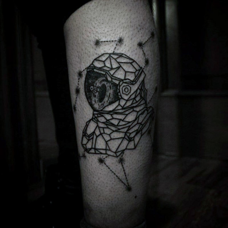 有趣的黑白几何宇航员大腿纹身图案