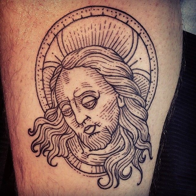 简单的黑色线条悲伤耶稣纹身图案