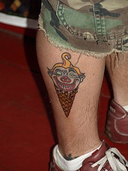 冰淇淋小丑组合纹身图案