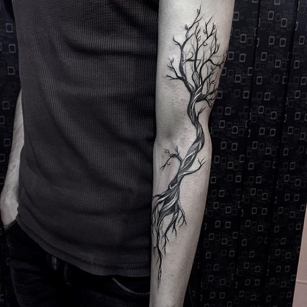 手臂黑白插画风格大树纹身图案