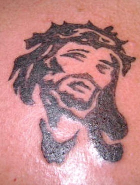 简约的耶稣黑色纹身图案