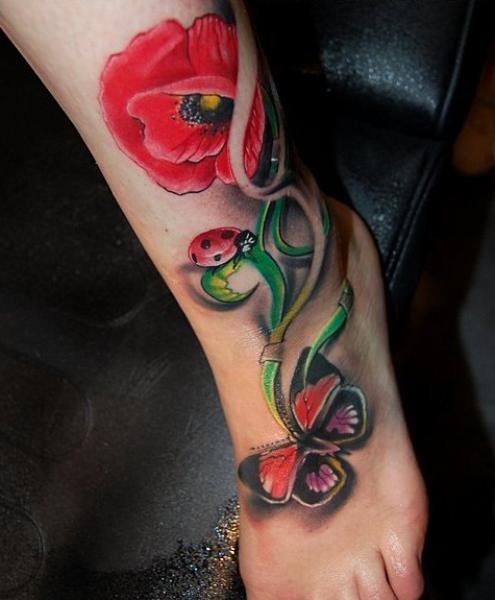 红罂粟和蝴蝶甲虫性感纹身图案
