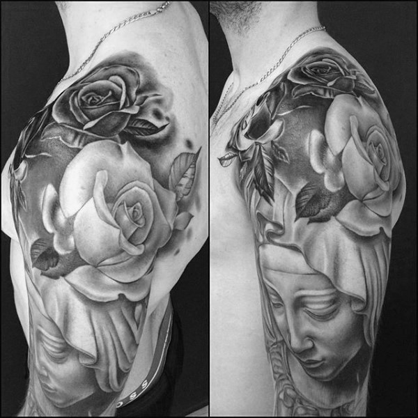 肩部黑色的女性与玫瑰纹身图案