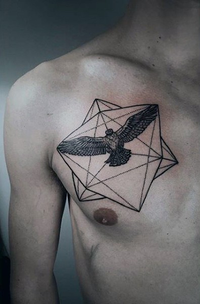 胸部小几何与老鹰纹身图案