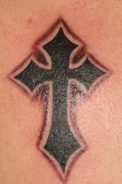 黑色哥特式十字架纹身图案
