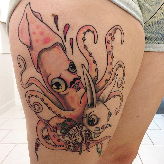 大腿卡通彩色章鱼纹身图案