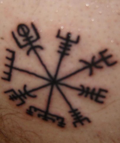 雪花部落标志黑色纹身图案