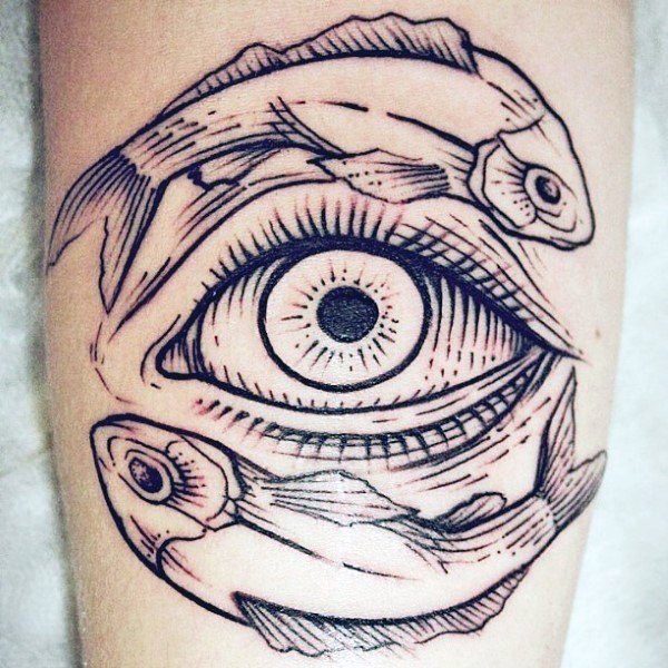 神秘的黑色线条雕刻风格眼睛与鱼纹身图案