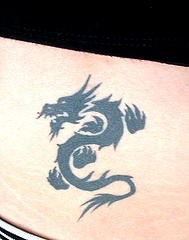 中国龙图腾纹身图案