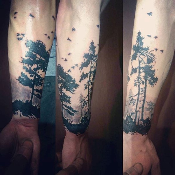 小臂个性黑白树林与小鸟纹身图案