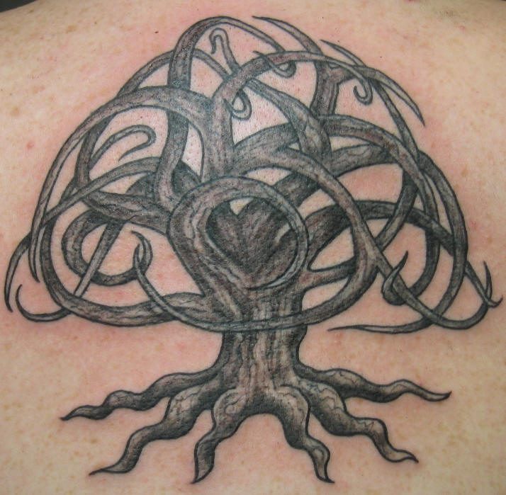 凯尔特结生命树纹身图案