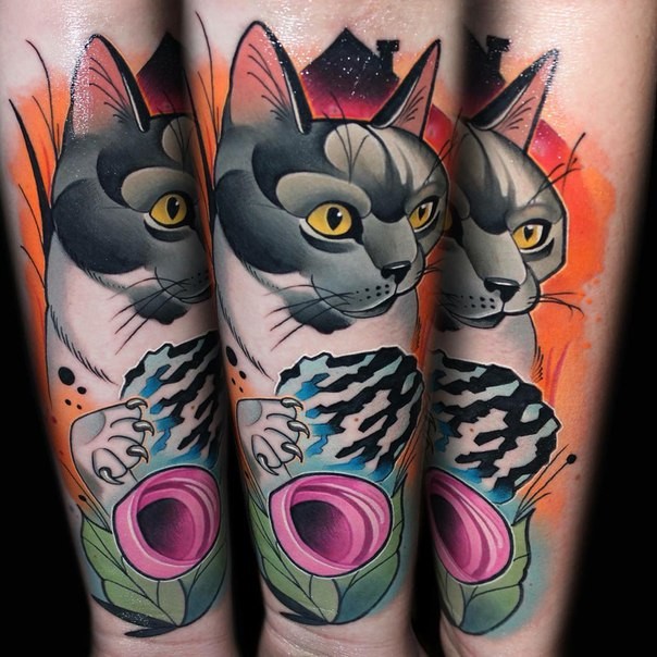 小臂new school彩色可爱的猫与花朵纹身图案