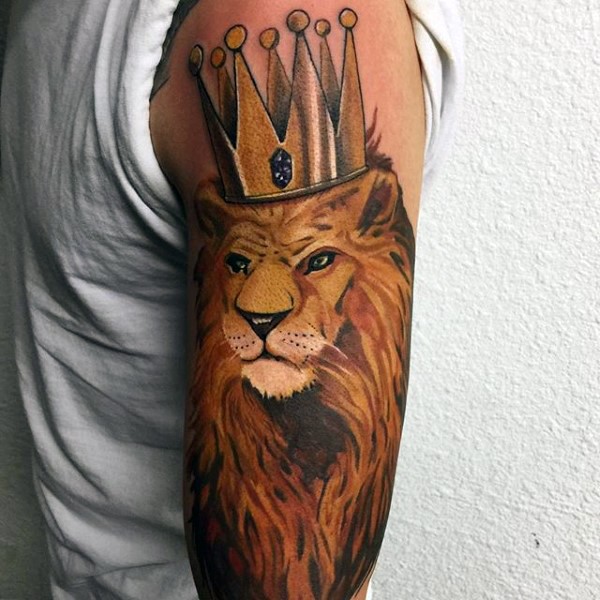 手臂卡通狮子王彩色纹身图案