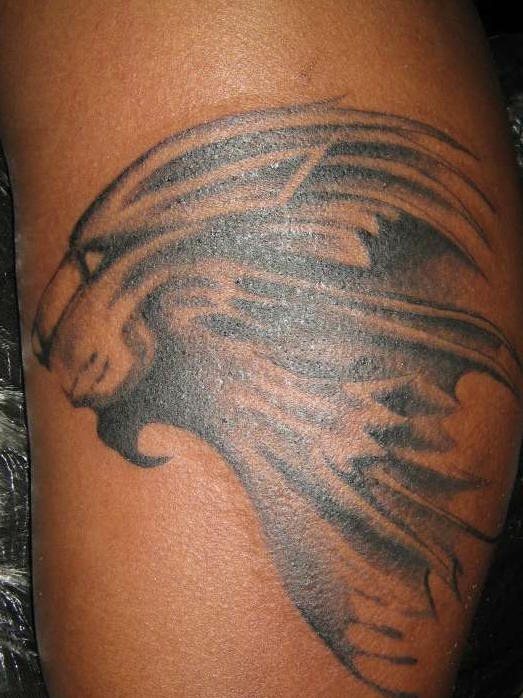 狮子头黑色纹身图案