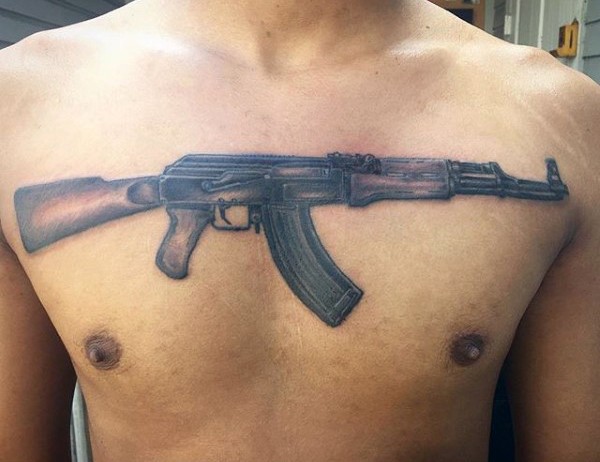 胸部现实主义风格AK步枪纹身图案
