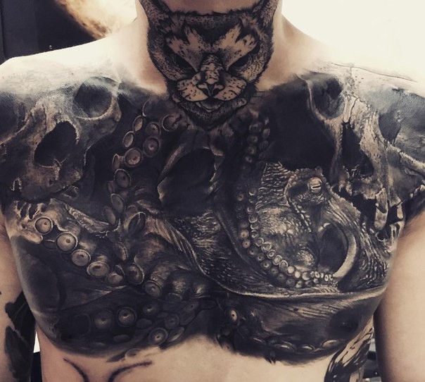 胸部难以置信的章鱼与猫骷髅纹身图案
