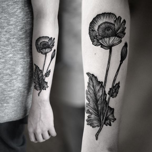 黑色罂粟小臂纹身图案