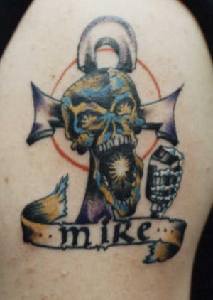 骷髅与啤酒和凯尔特十字架纹身图案