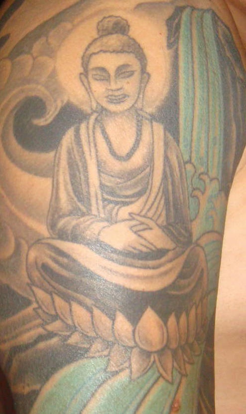 大臂如来佛祖雕像纹身图案